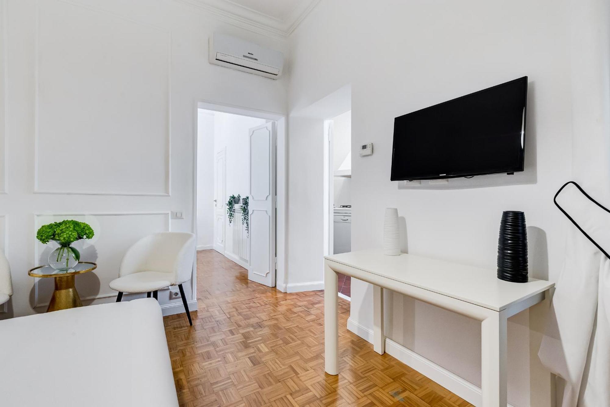 Apartment New Sistina - Your Italian Holidays