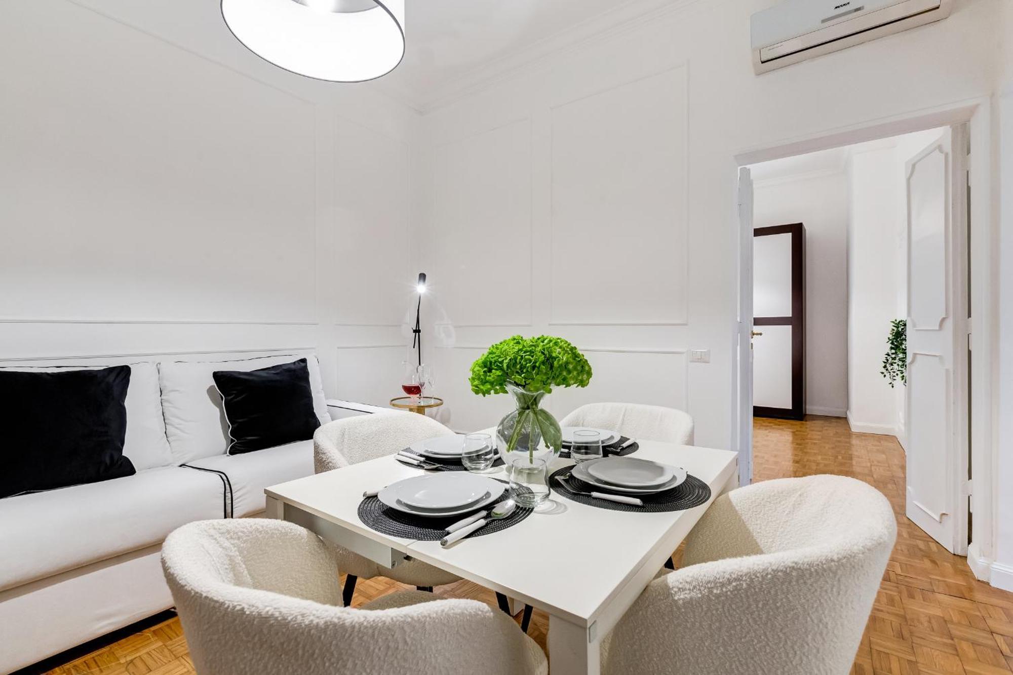Apartment New Sistina - Your Italian Holidays Rom