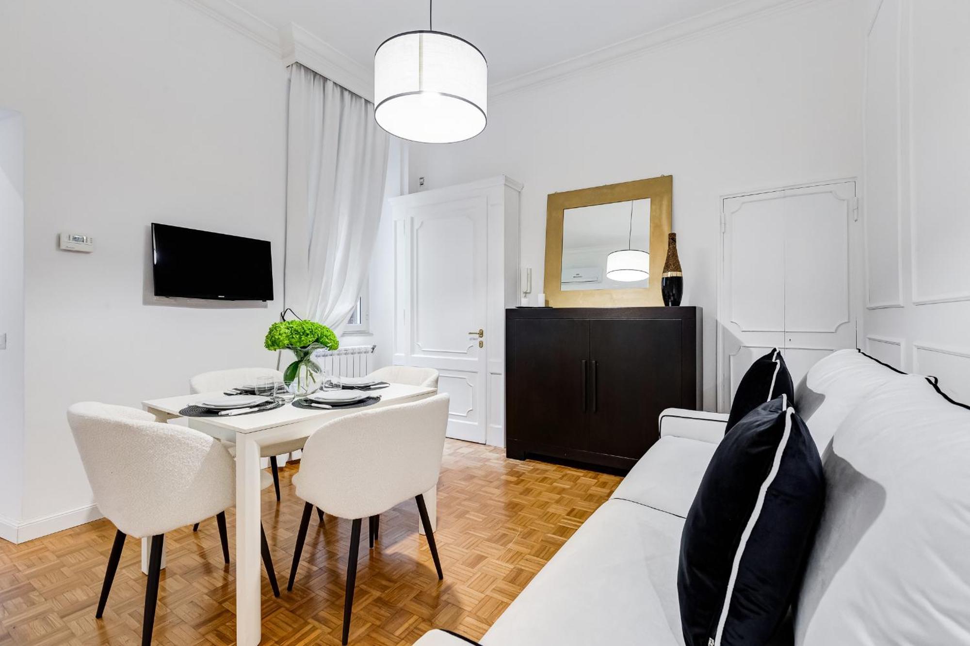 Apartment New Sistina - Your Italian Holidays *